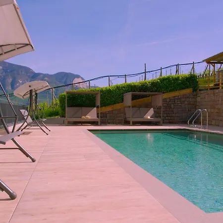 Vineus Tramin Hotel