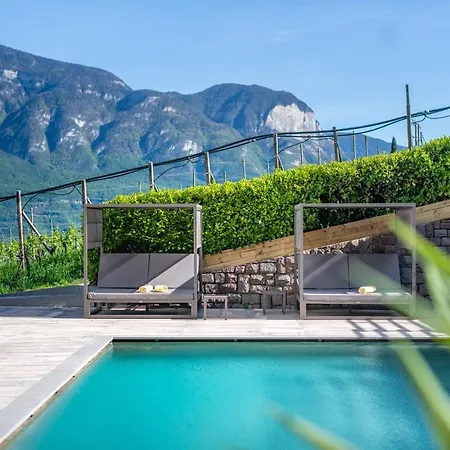 Hotel Vineus Tramin Termeno